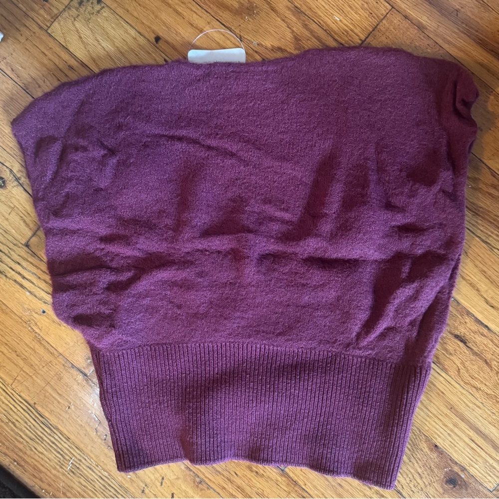 Free People Intimately She Cute Cozy Fuzzy Crop Top: Medium - Picture 6 of 8